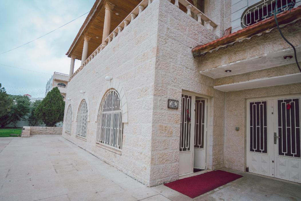 Karrain Villa-The Apartment Madaba Ngoại thất bức ảnh