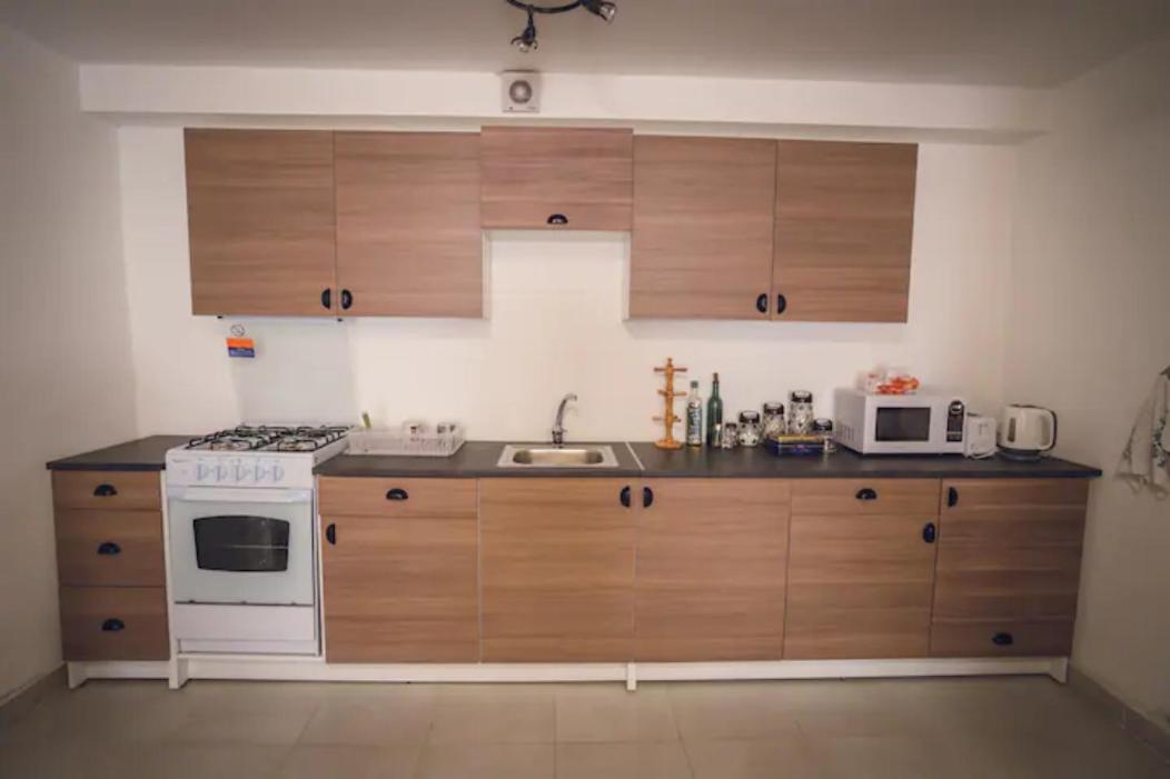 Karrain Villa-The Apartment Madaba Ngoại thất bức ảnh
