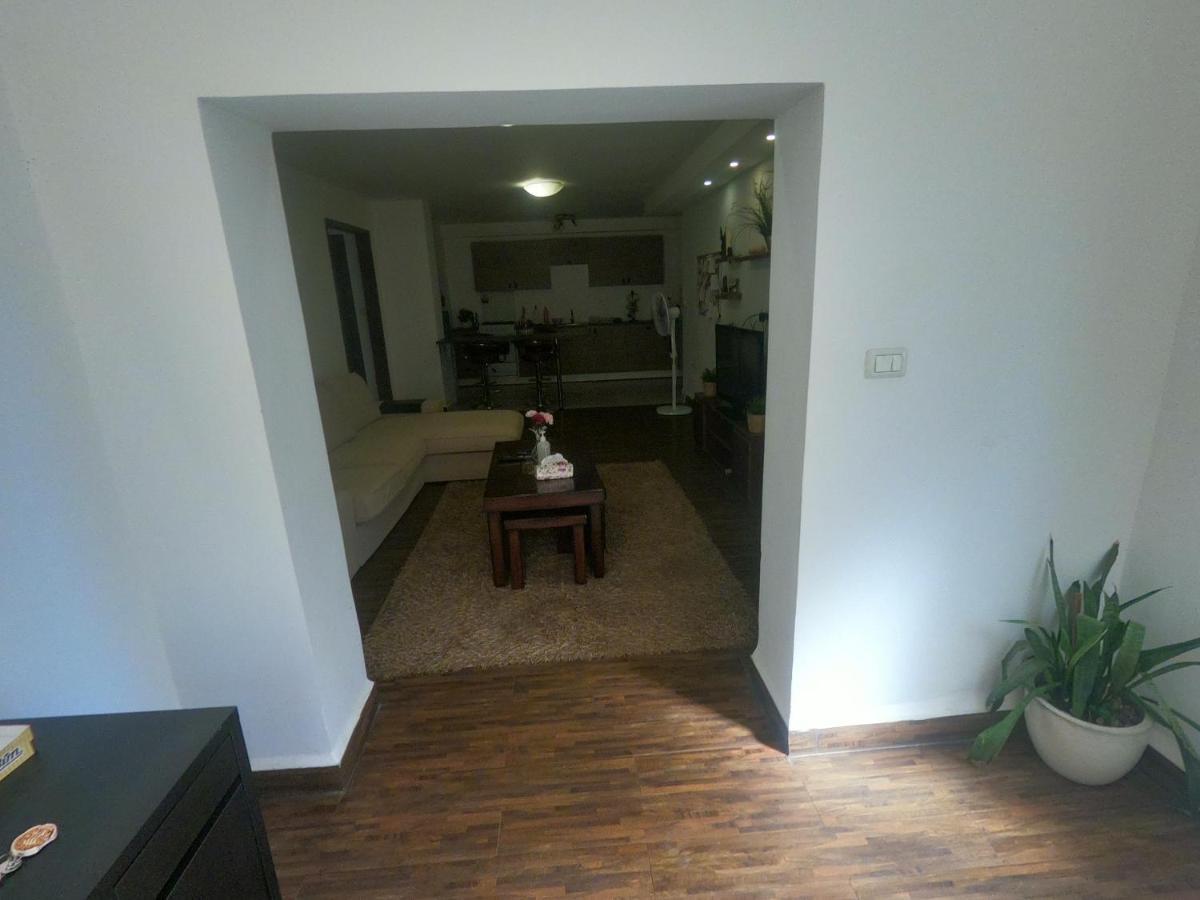 Karrain Villa-The Apartment Madaba Ngoại thất bức ảnh